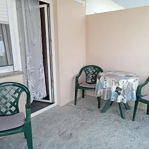  Apartman Ninske Vodice